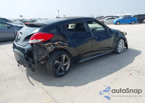 2015 Hyundai Veloster Turbo z USA, uszkodzony, nr VIN KMHTC6AE2FU236521
